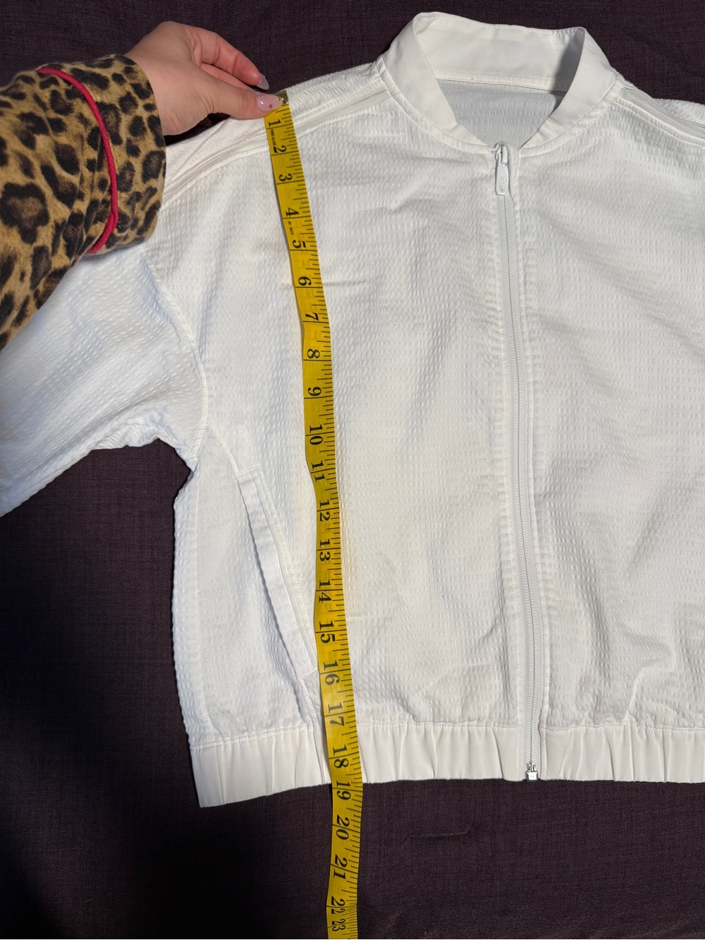 Lululemon Jacket/drawstring - Picture 2 of 8